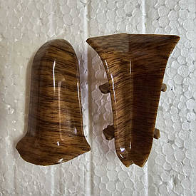 Кут внутрішній до Плінтусу ПВХ Дуб Пальоний 740