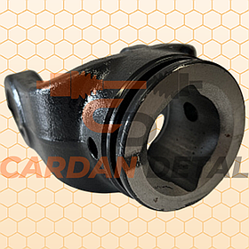 Вилка на двохгранну (лимон) трубу під хрестовину 27х70 мм