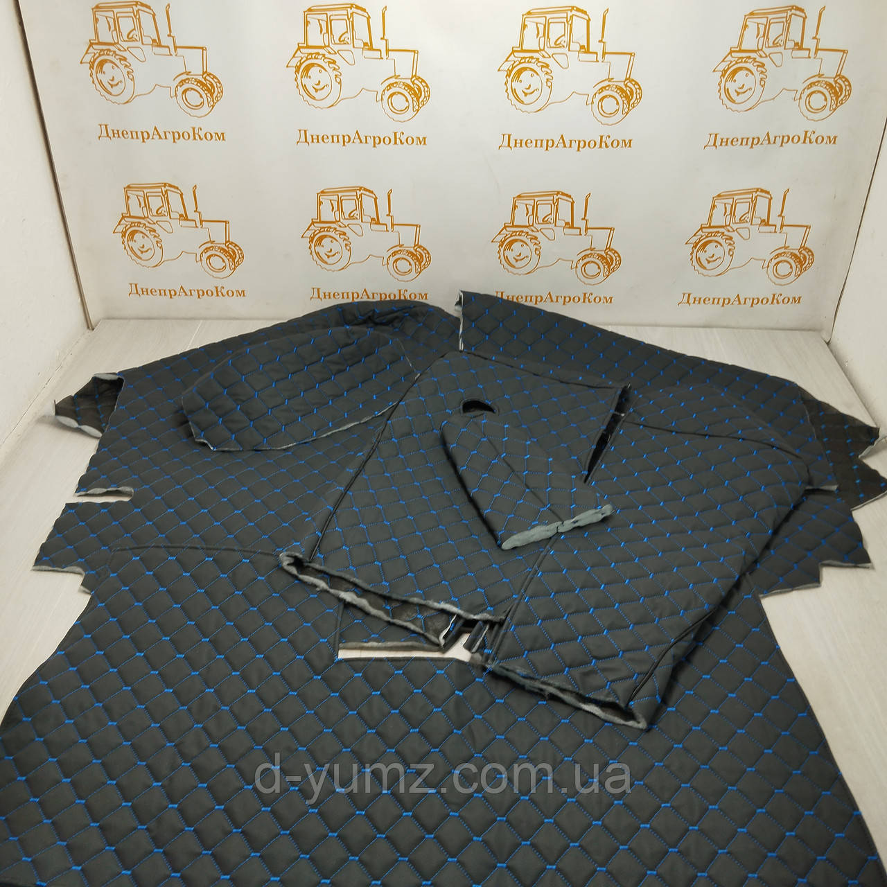Обшивка | Шумоізоляція кабіни ЮМЗ КЛ чорний ромб синя нитка, фото 1