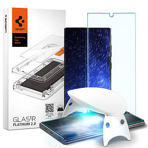 Захисне скло Spigen Glas.TR Platinum UV Tray для Samsung Galaxy S22 Ultra Clear (AGL04138)