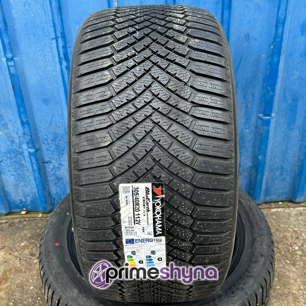 Yokohama BluEarth*Winter V906 SUV 305/40 R20 112V XL