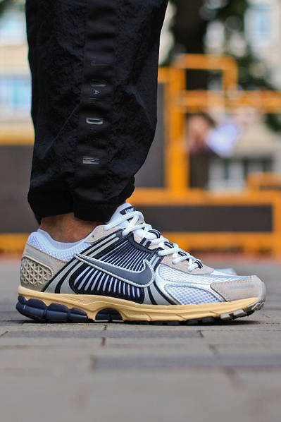 Nike vomero 41 clearance