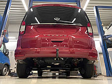 Фаркоп Ford Tourneo Connect 2022- (Форд Торнео Конект 3) польський гак на болтах, фото 3