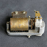 Музичні механізми для шкатулок.