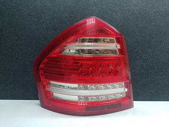 Ліхтар зовнішній MERCEDES GL-CLASS X164 06-12 M273923 2011 задн. лев. (б/у)