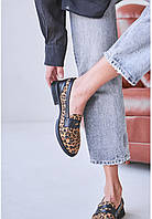 Леопардові жіночі демісезонні туфлі на низькому ходу зі шкіри та замші