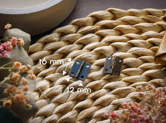 Маленькі петлі. Колір "стара латунь". 16х12мм, фото 1