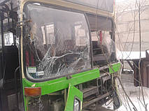 Замена лобового стекла MAN NL 202,  MAN NL 262 с двух половинок