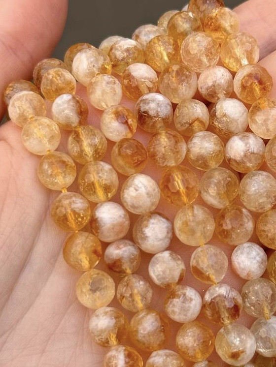 Цитрина кулька 8.6 мм довжина 37 см приблизно 40 намистини