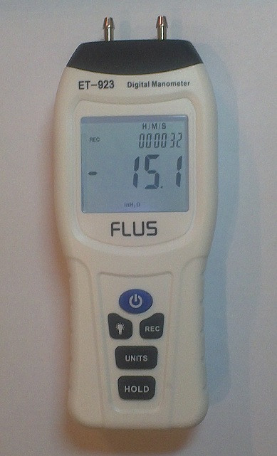 Цифровий диференціальний манометр Flus ET-923 0.1/±206.8 кПа Flus Technology Китай