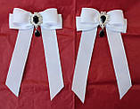 Краватка для дівчинки в школу Біла брошка на блузку до школи Шкільна краватка 145 грн, фото 2