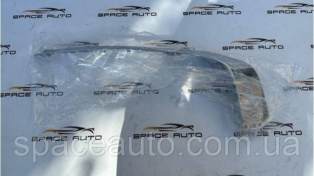 Молдинг бампера переднего правый верхний  mitsubishi outlander 2021-2024 год новый оригинал в наличии, фото 1