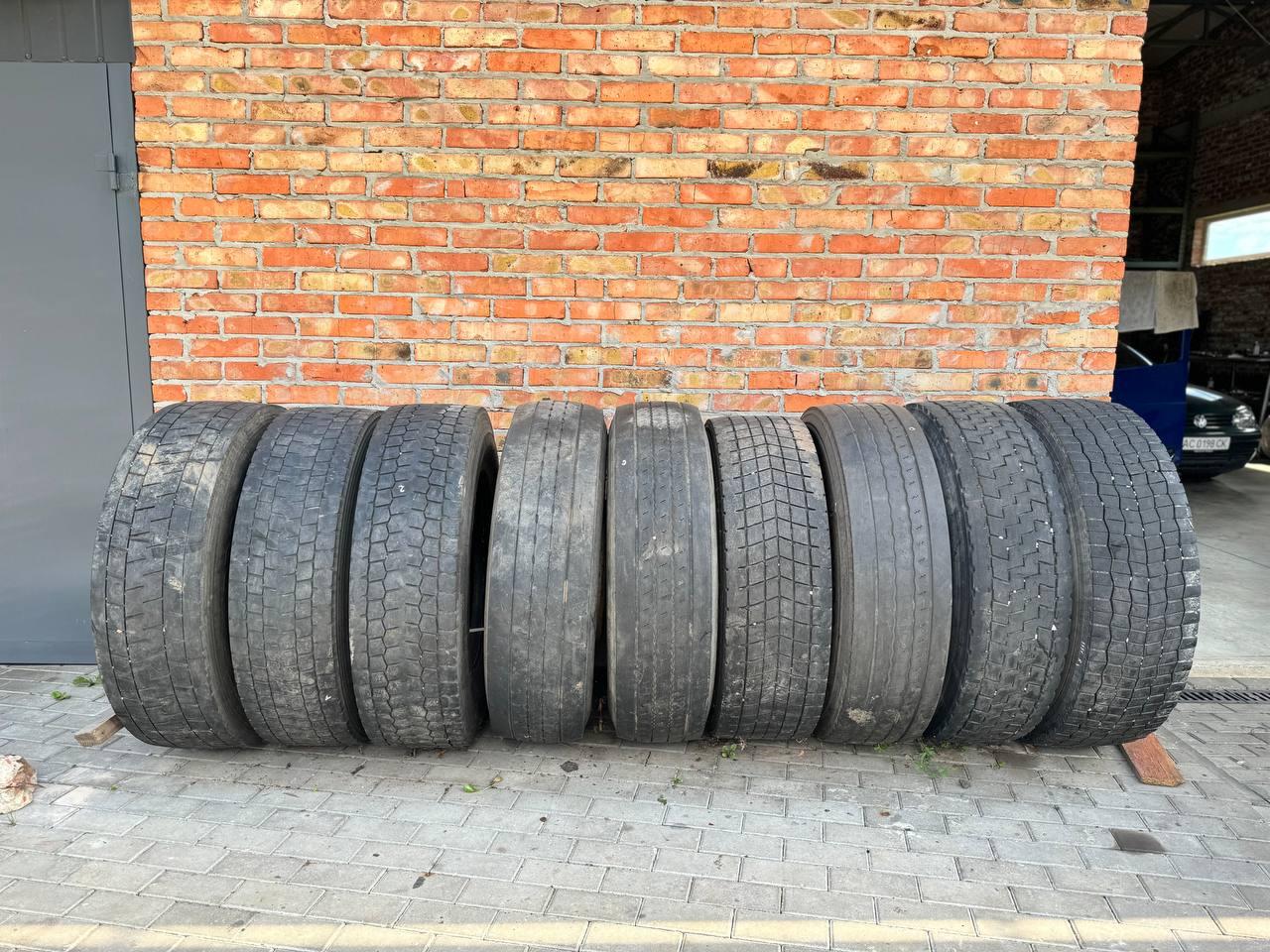 Шина 22,5 стан 2 б/в DAF XF оригінал