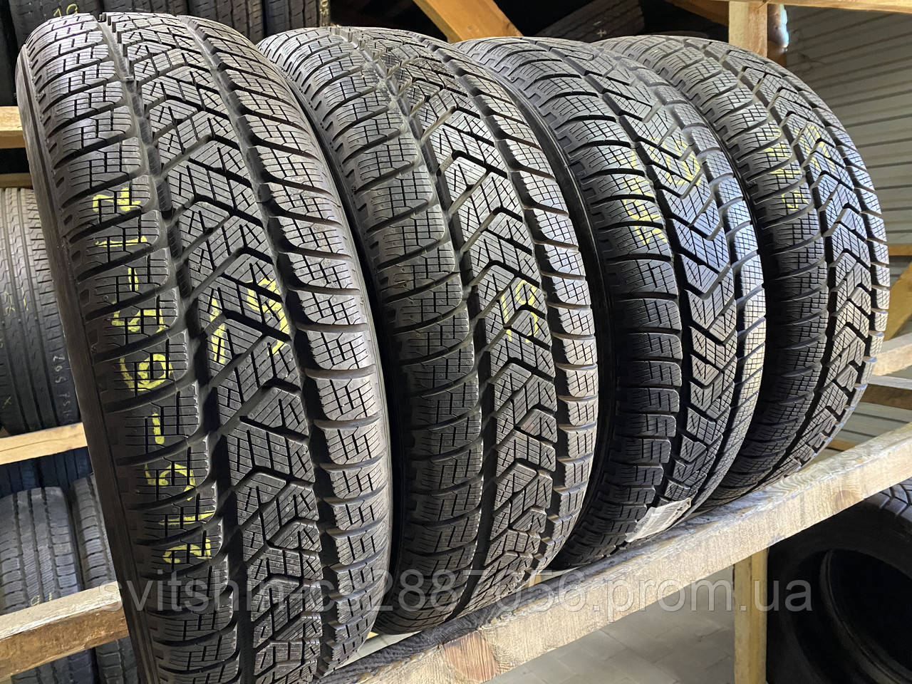 Зимові шини 215/65R17 PirellI Scorpion Winter 7.5-8мм