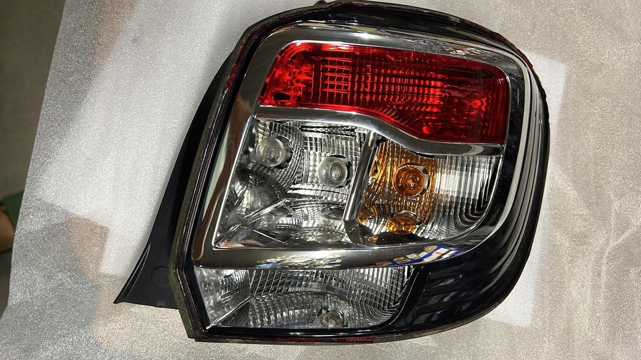 Ліхтар Renault Sandero Stepway задній правий