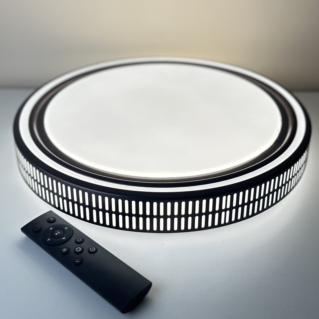 Led світильник на стелю з пультом 48W 3840Lm 3000-6000K