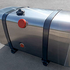 Паливний бак Mercedes Benz 650л (700х700х1500) 4 кріплення