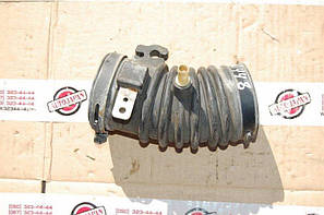 Патрубок повітряного фільтра MAZDA