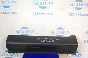 Накладка порога зовнішня SSANGYONG