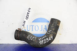 Патрубок системи охолодження Subaru Forester Sg 02-07 (б/у)