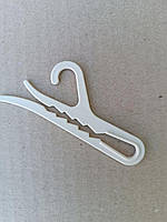 Вішалка пластмасова для шкарпеток біла 9 см