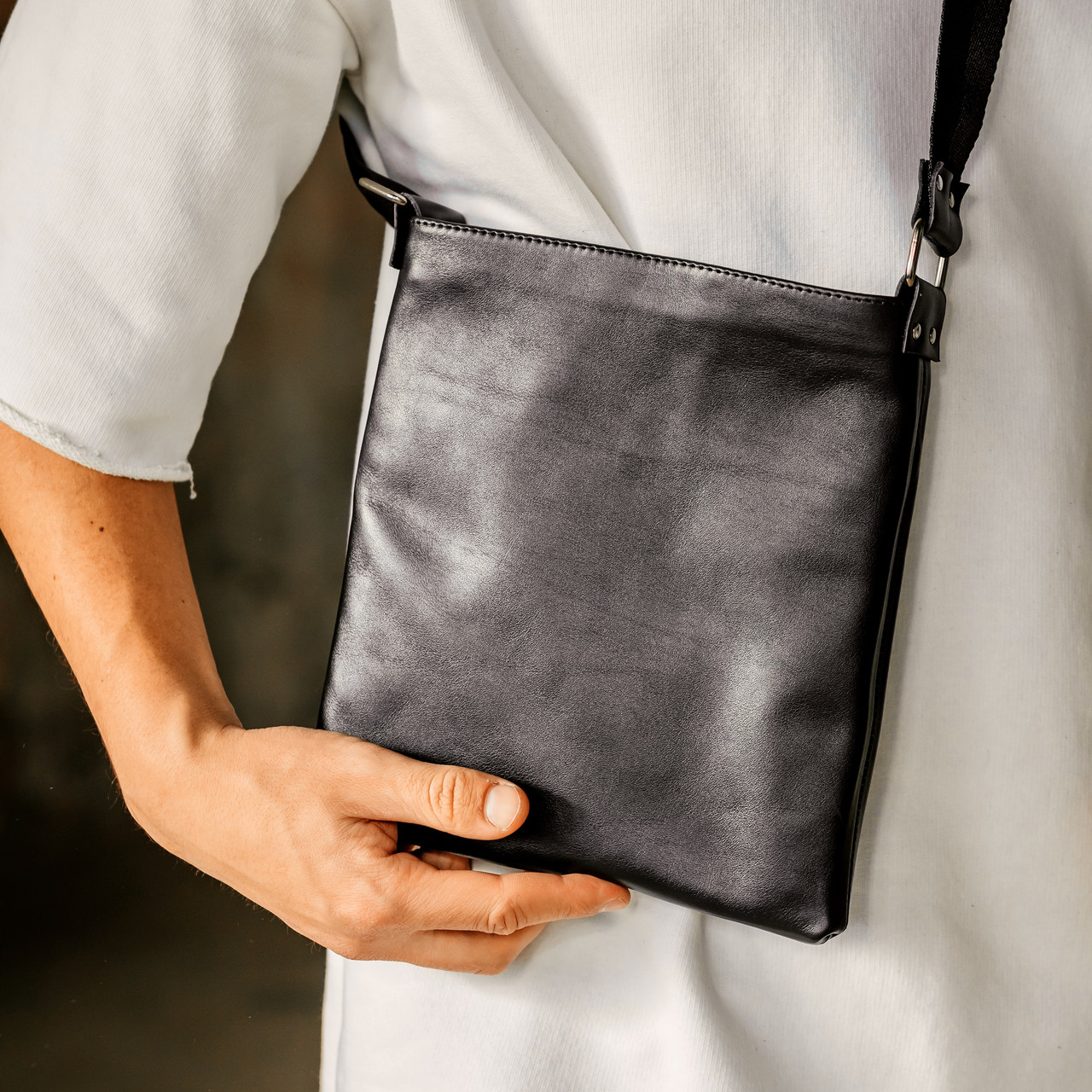 Чоловіча шкіряна чорна сумка-планшет через плече, стильна барсетка сумка месенджер ручної роботи з натуральної шкіри для чоловіків