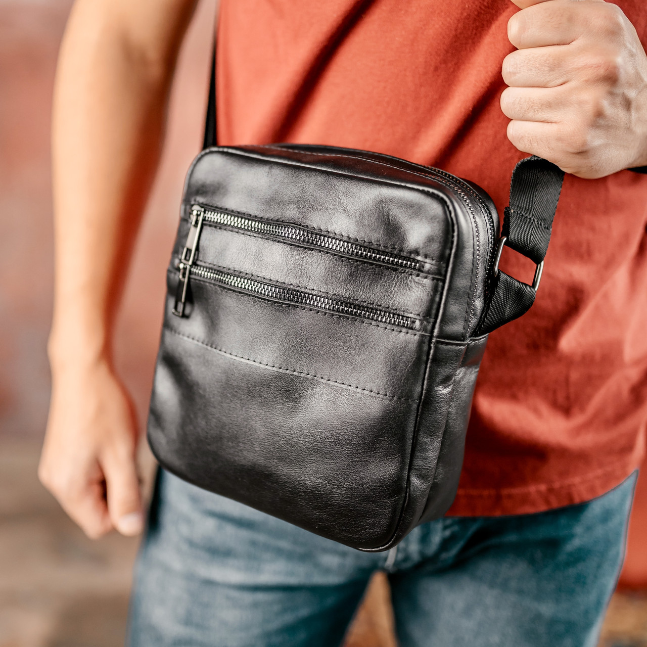 Чоловіча шкіряна сумка планшет через плече Детройт чорна барсетка сумка-месенджер ручної роботи з натуральної шкіри для документів, фото 1