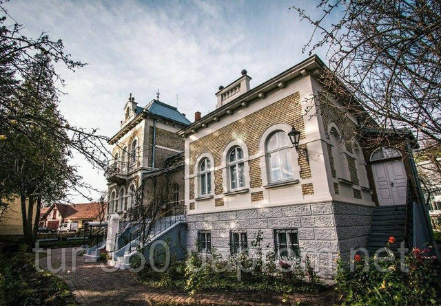 Палац Бєльських Вілли Львова