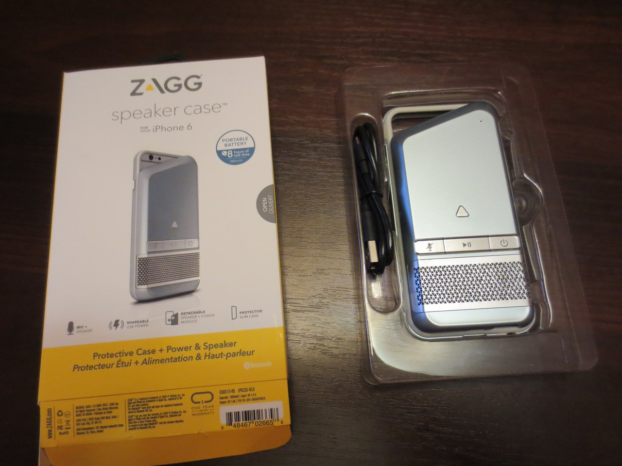 Чохол з динаміком і акумулятором для iPhone 6/6s від Zagg Speaker Case