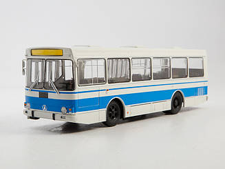 Модель Автобус ЛАЗ-4202 | Советский Автобус (СОВА)