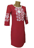 Жіноча червона сукня вишиванка з рукавом 3/4 білий орнамент