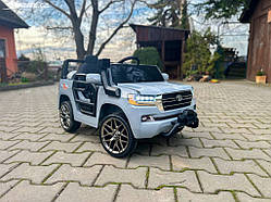 Дитячий електромобіль TOYOTA Bambi, сірий