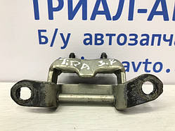Петля двері задньої правої Nissan Tiida C11 1.6 БЕНЗИН HR16 МКПП 2004 (б/в)
