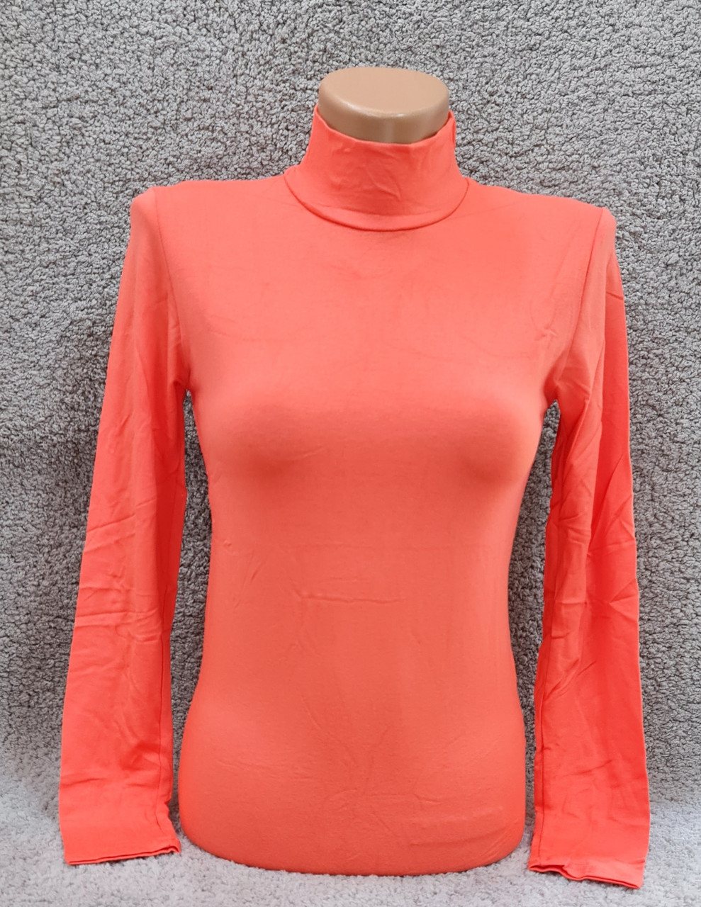 Водолазка гольф жіночий Leliss однотонний класичний з коміром стійка демісезонний віскоза віскоза, кораловий