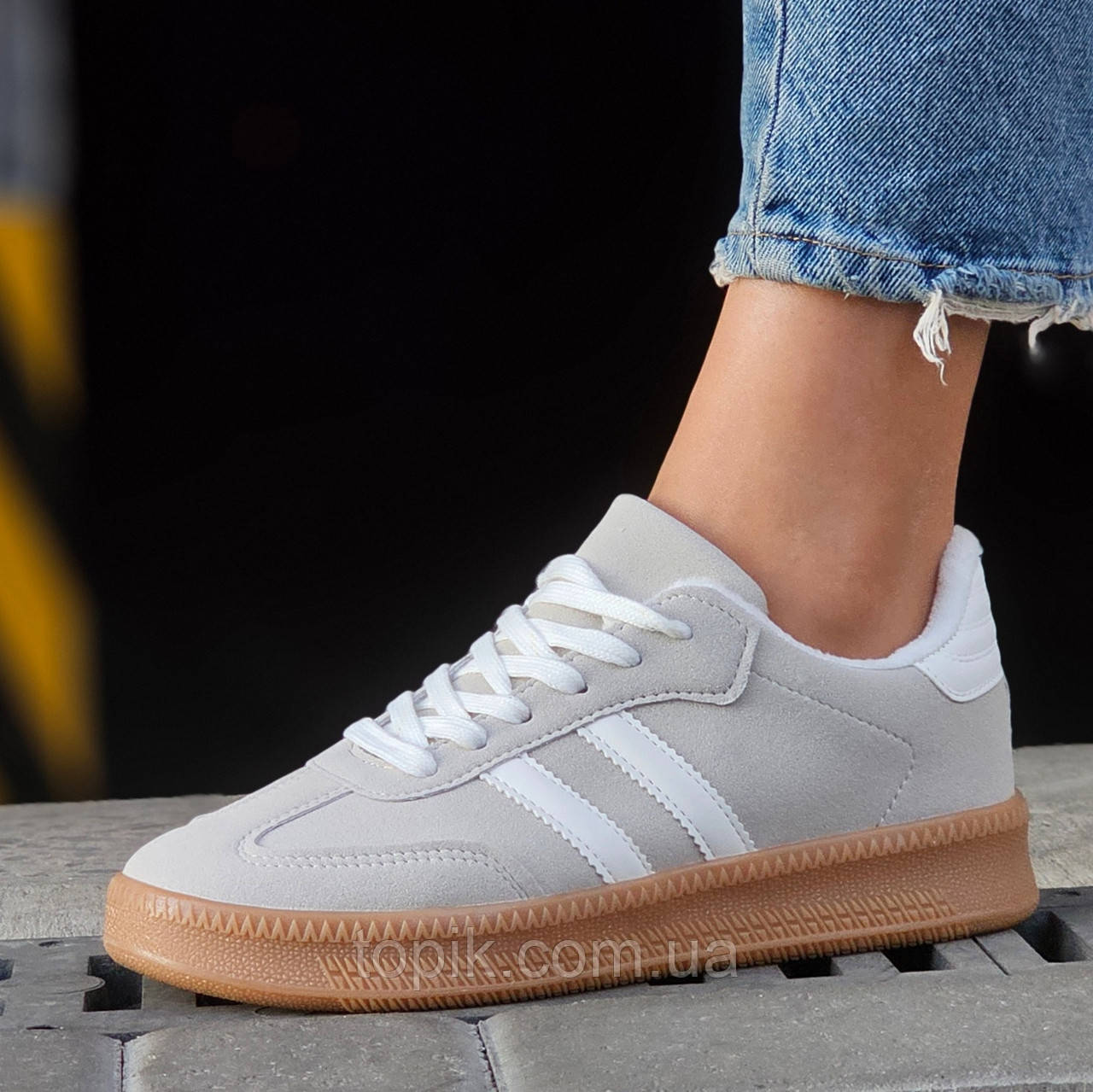 Только 38р! Кроссовки женские серые осенние зимние модные легкие Кросівки жіночі сірі осінні зимові модні (Код: 3431)