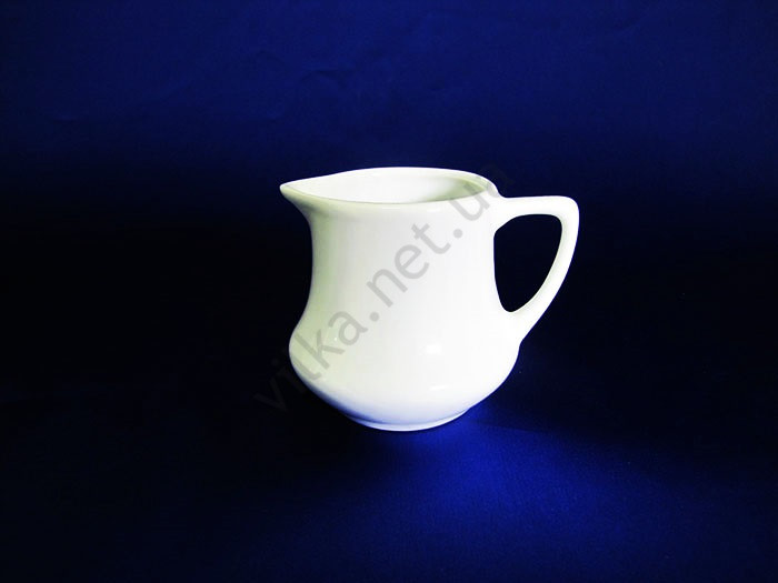 Молочник керамічний білий d 5,5 cm, h 6,5 cm.