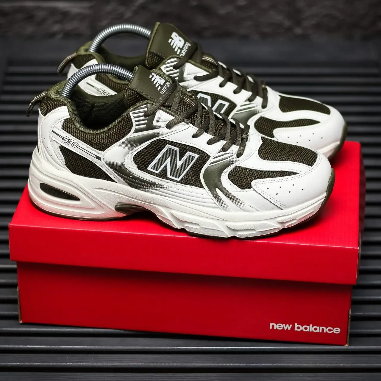SALE Чоловічі кросівки New Balance 530 хакі