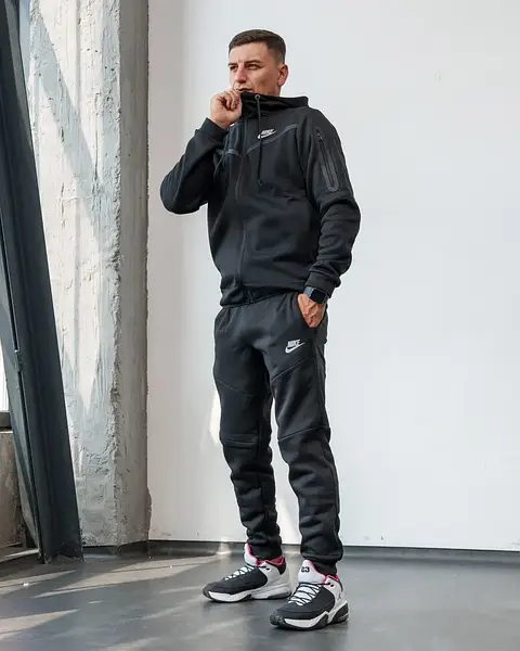 Nike 72 motorsport best sale