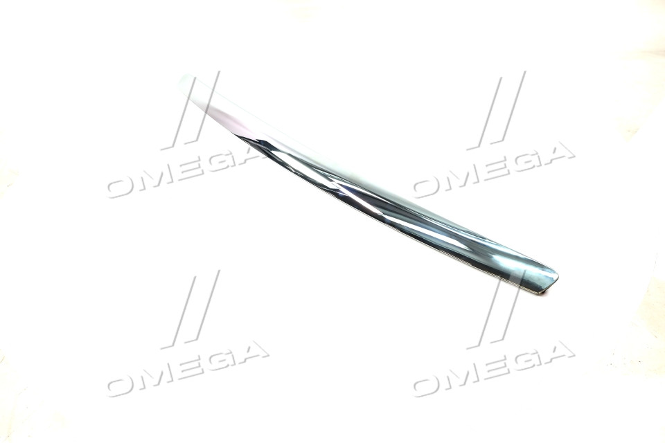 Накладка капота Форд Фокус FORD FOCUS 2008-2010 (TEMPEST)