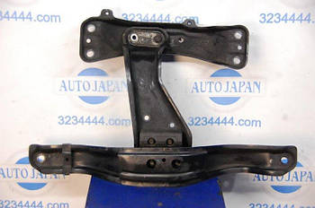 Кріплення балки підвіски SUBARU IMPREZA 00-07 GD/GG (б/у)