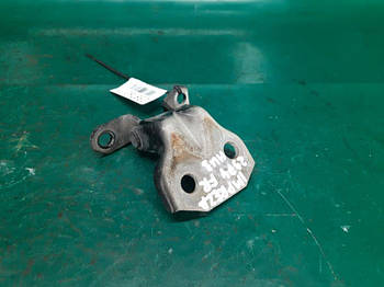 Петля дверей нижня SUBARU IMPREZA 07-11 GE/GH СЕДАН 2.5 EJ253 2009 перед. прав. (б/у)