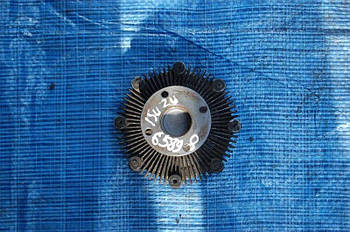 Віськомуфта ISUZU TROOPER 91-02 (б/у)