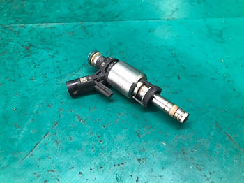 Форсунка паливна AUDI A3 (8 V) 12-17 СЕДАН CNSB 1.8L 2015 (б/у)