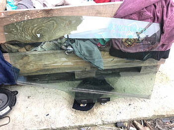 Скло дверей HONDA CIVIC 4D 06-11 FD задн. прав. (б/у)