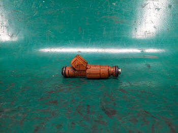 Форсунка паливна VOLVO S70 97-00 СЕДАН 2.5 1999 (б/у)