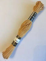 Муліне ''ПНК ім Кірова'' 20 метрів ,5504 пісчаний колір