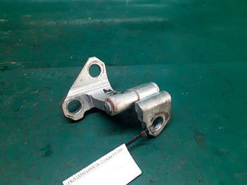 Петля дверей нижня LEXUS GS350 GS300 05-11 СЕДАН 3.5 2009 перед. (б/у)