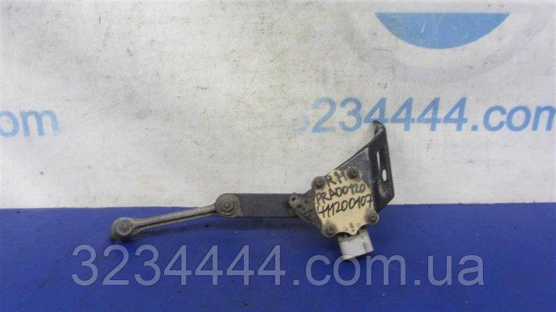 Датчик положення кузова TOYOTA LAND CRUISER PRADO 120 02-09 прав. (б/у), фото 1