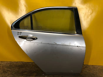 Двері HONDA ACCORD CL7 03-07 задн. прав. (б/у)