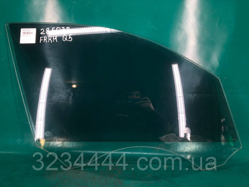 Скло дверей Audi Q5 08-16 CAEB 2.0T 2011 перед.прав. (б/у)